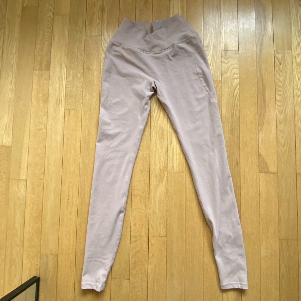 Alphalete leggings - blush pink